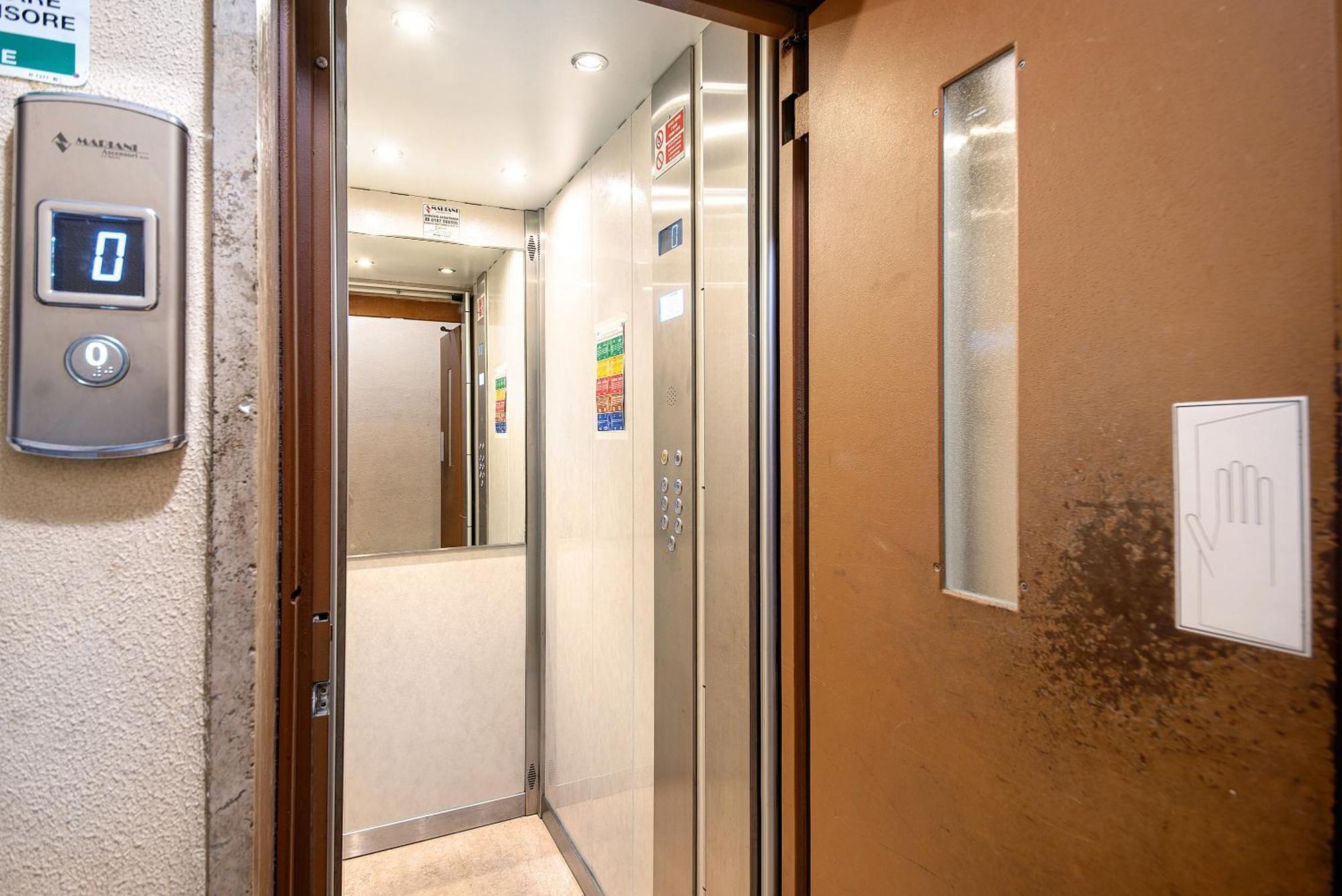 Casa Mare 1 *